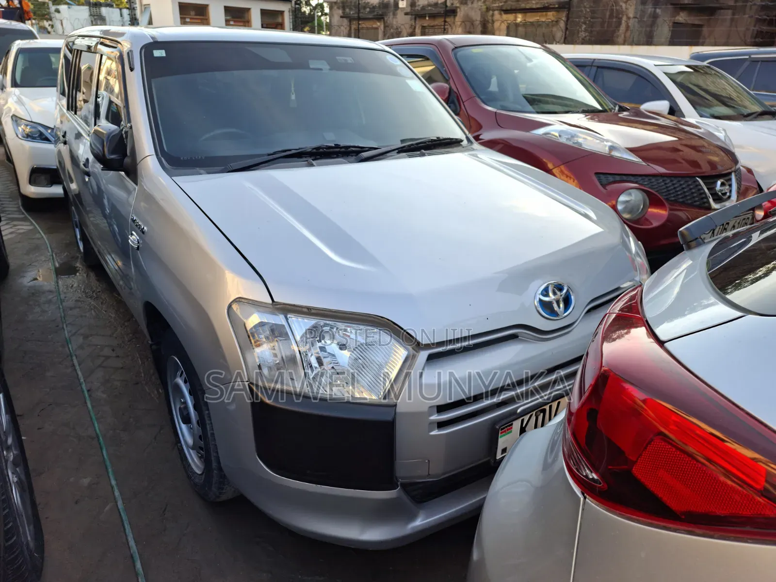 Toyota Probox 1.5 Hybrid DX 2019 Silver