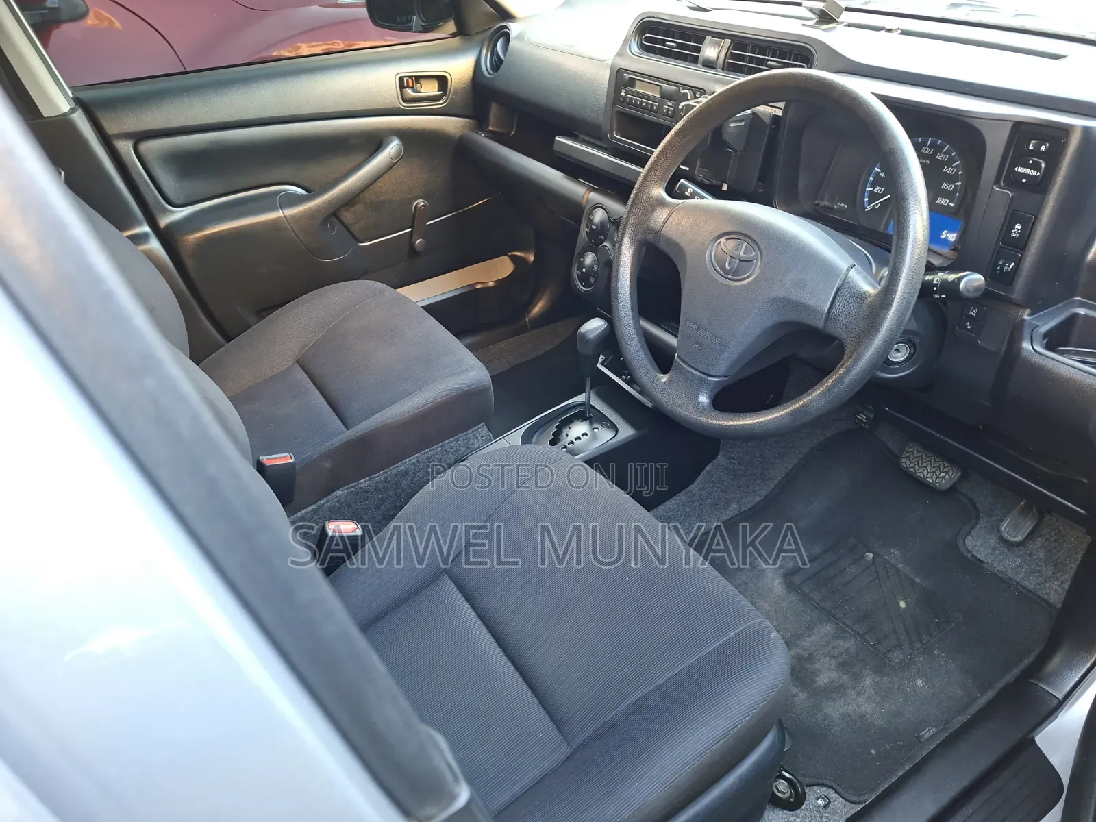 Toyota Probox 1.5 Hybrid DX 2019 Silver