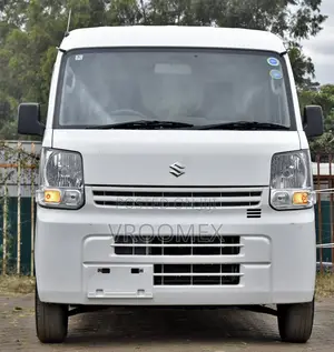 Suzuki Every 2019 White