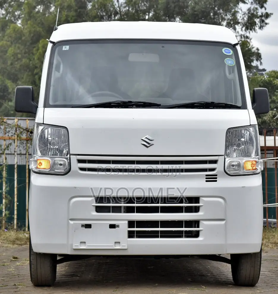 Suzuki Every 2019 White