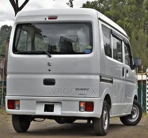 Suzuki Every 2019 White