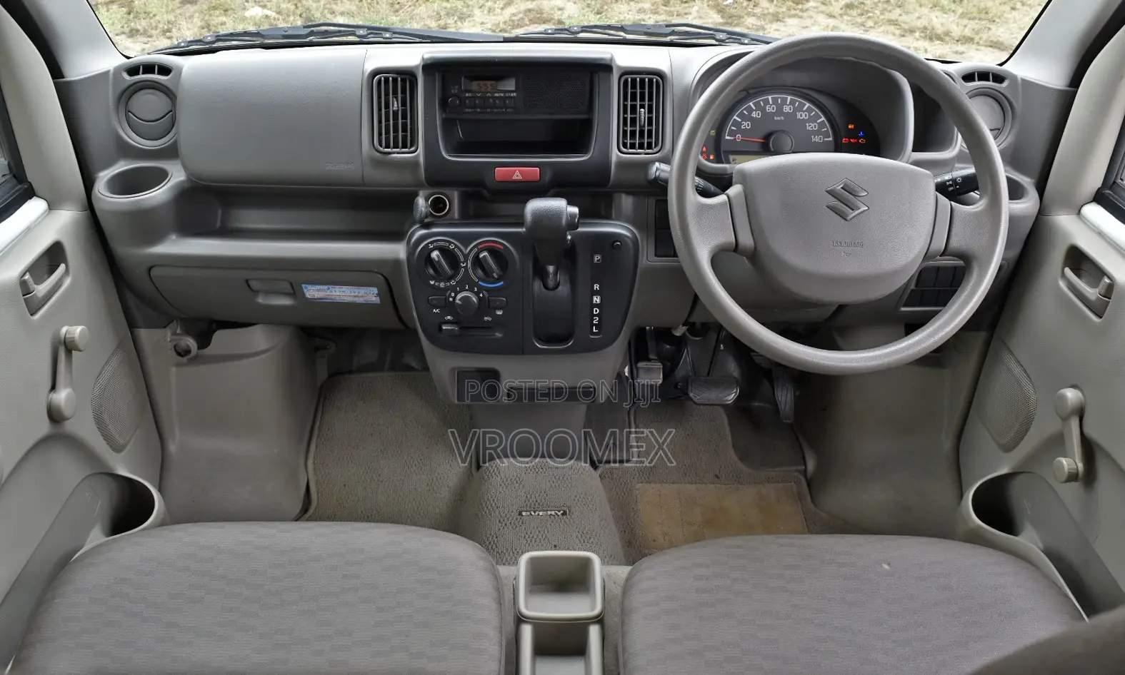 Suzuki Every 2019 White