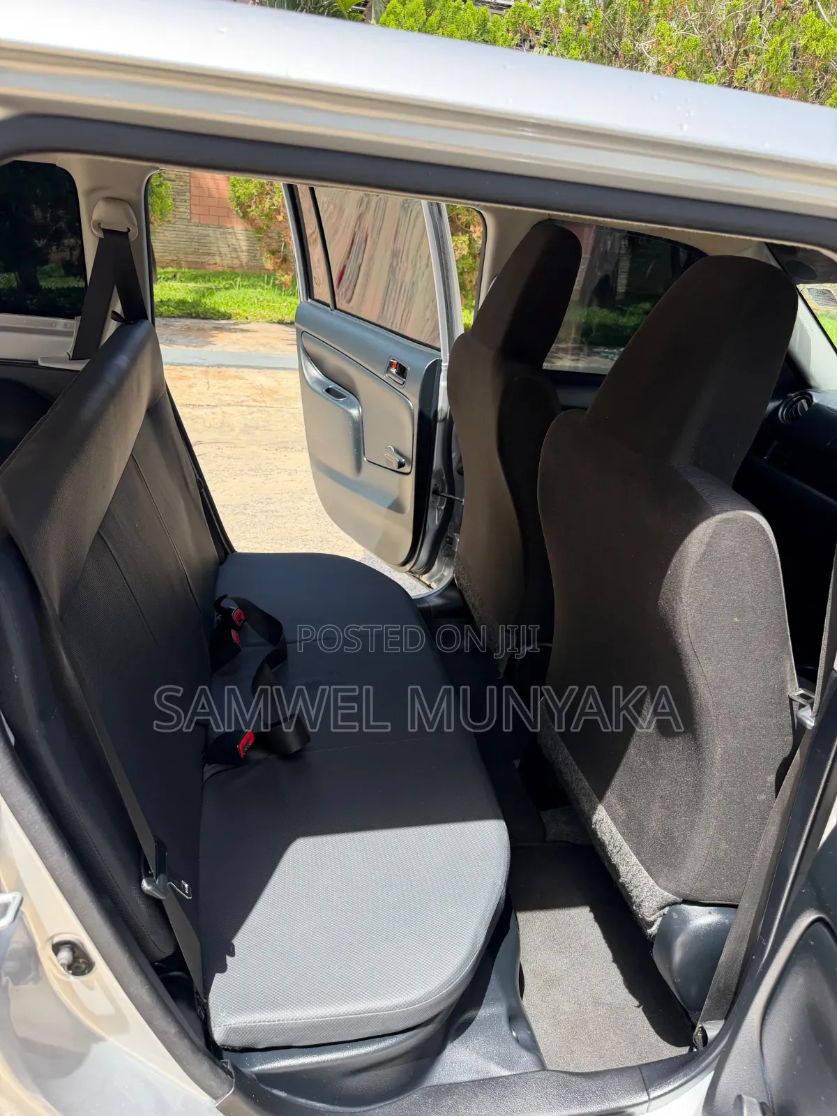 Toyota Probox 1.5 Hybrid DX 2019 Silver