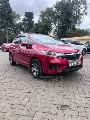Honda Fit 2017 Red