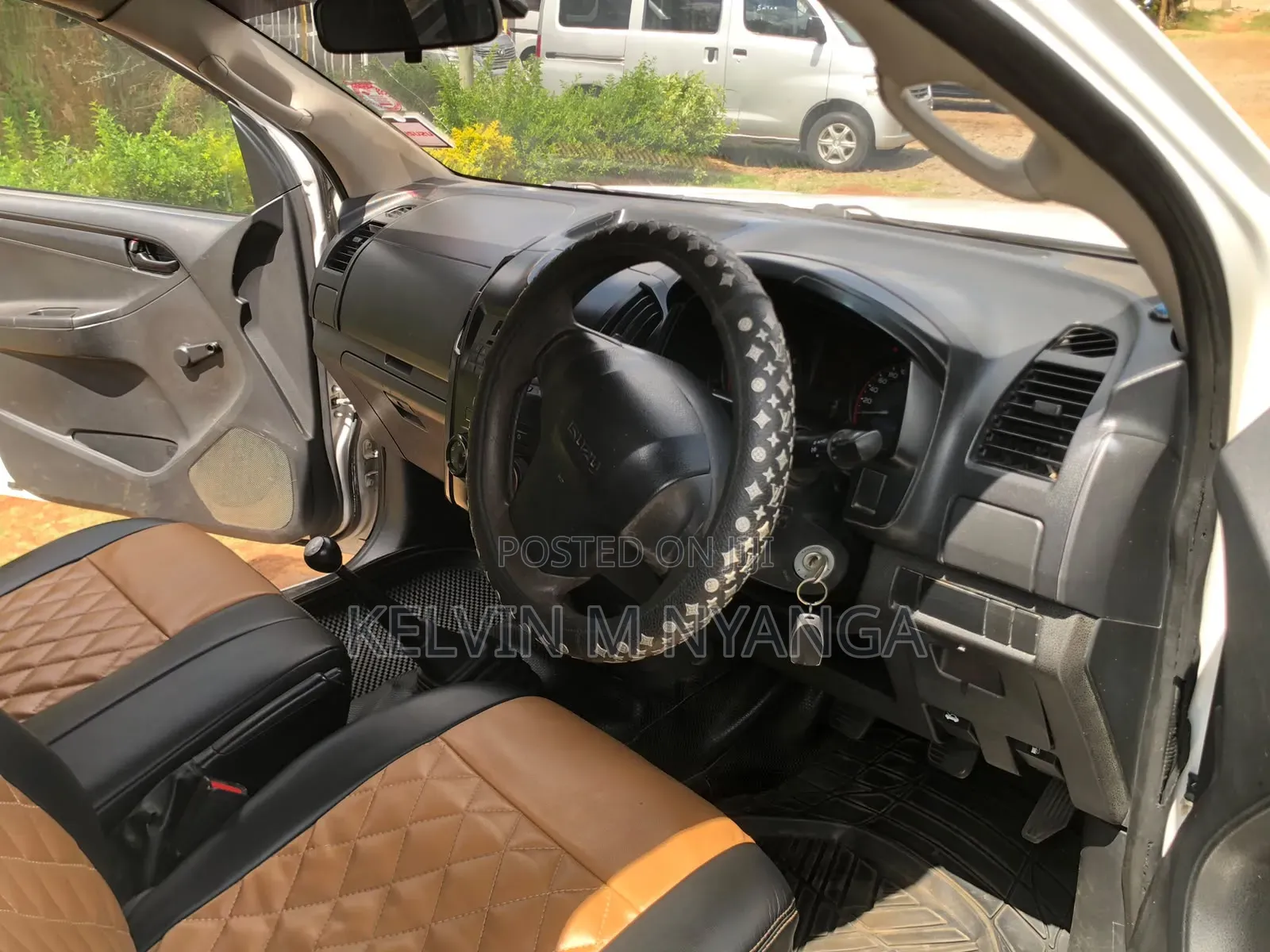 Isuzu D-MAX 2019 White