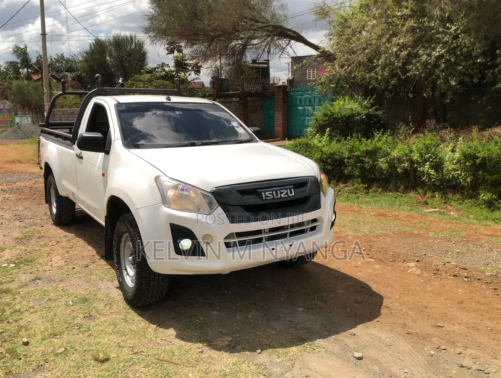 Isuzu D-MAX 2019 White