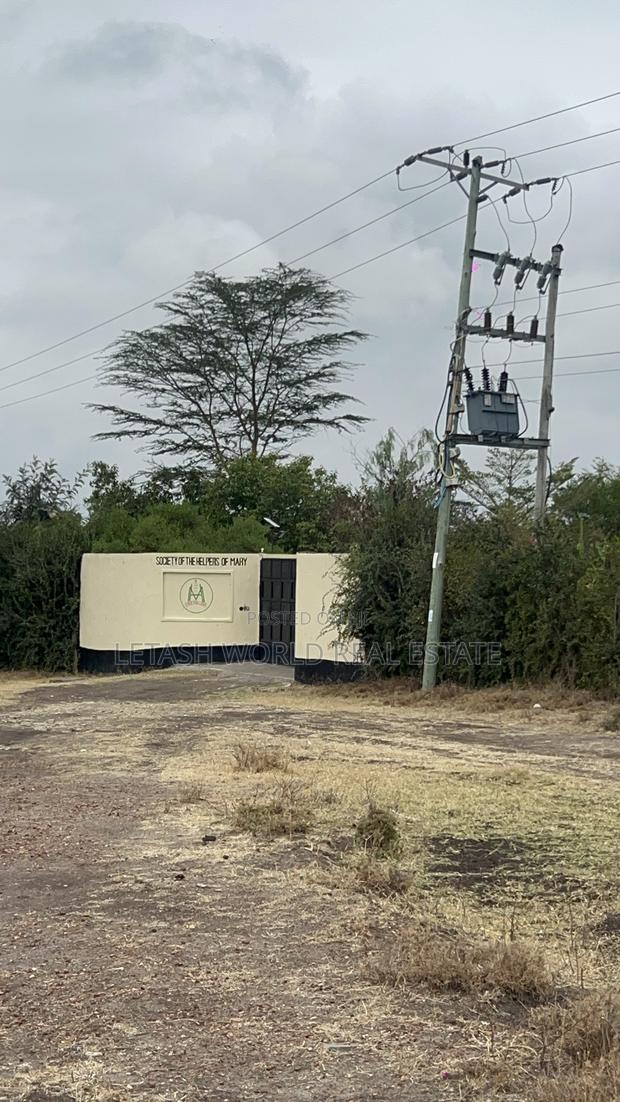 Prime 100by 100 Plots in Kitengela Enkasiti