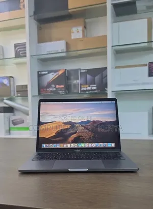 New Laptop Apple MacBook Pro 2018 16GB Intel Core i7 SSD 512GB