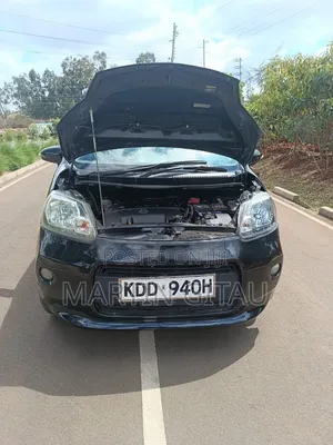 Toyota Belta 2014 Blue