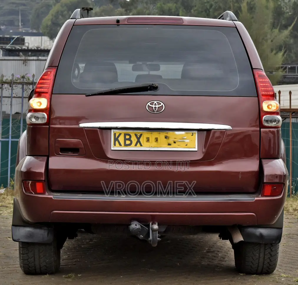 Toyota Land Cruiser Prado 2006 Maroon