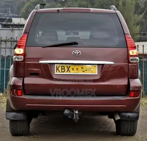Toyota Land Cruiser Prado 2006 Maroon