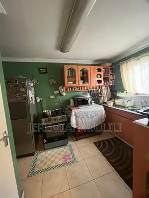3bdrm Apartment in Nyayo Estate for sale
