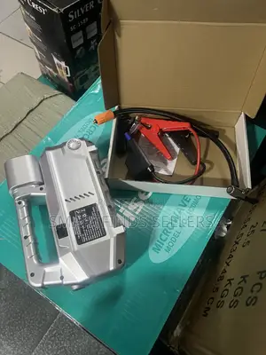 Multifunctional Integrated Design Jump Starter