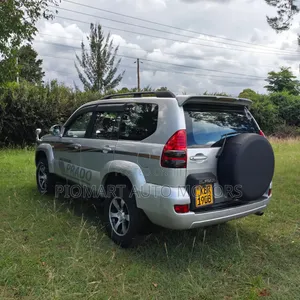 Toyota Land Cruiser Prado 2006 Silver