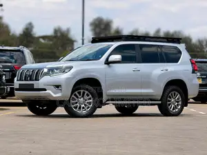Toyota Land Cruiser Prado 2.8 2021 Silver