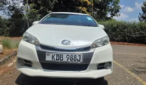 Toyota Wish 2014 White