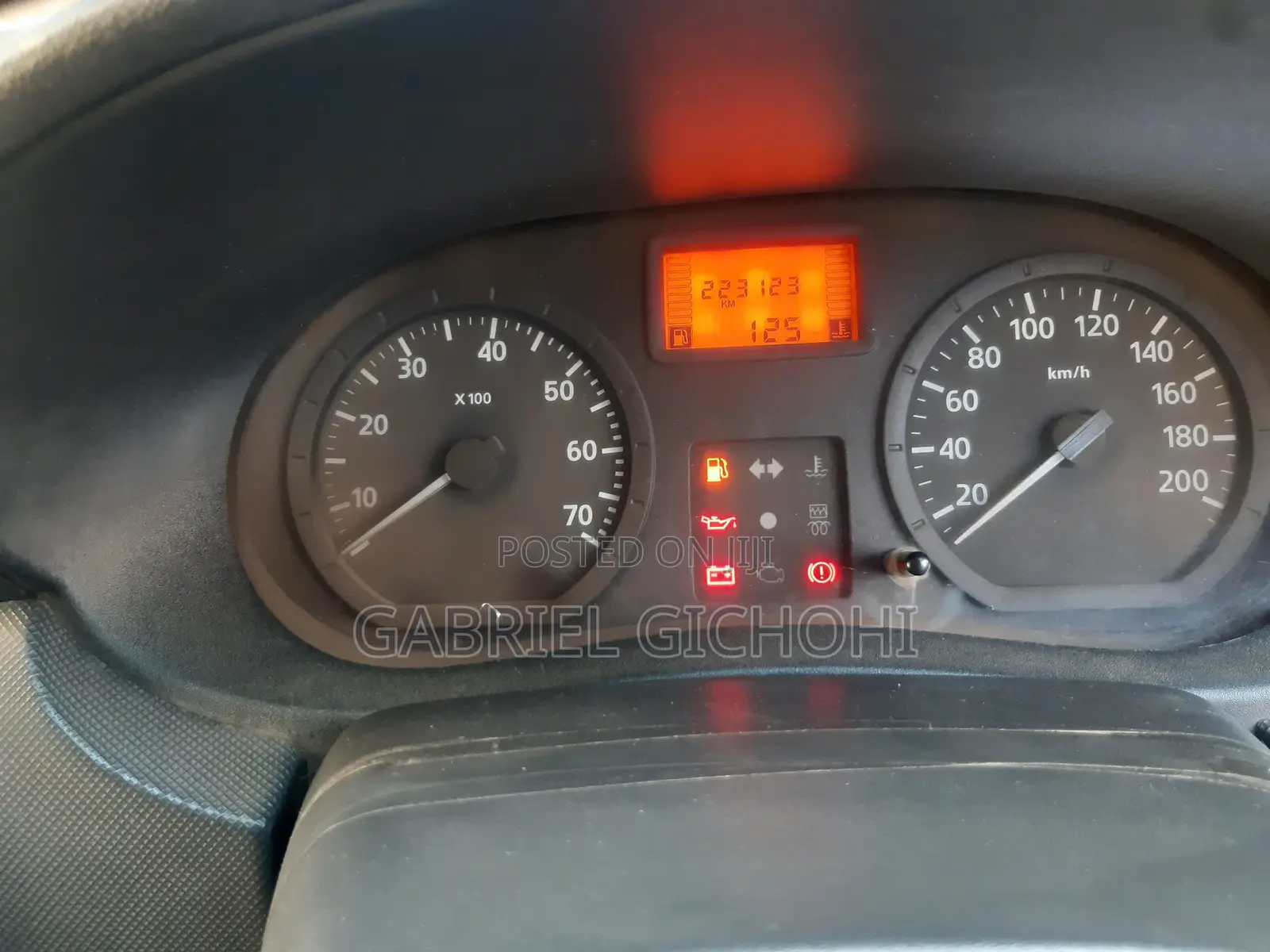 Nissan NP200 2012 Off white