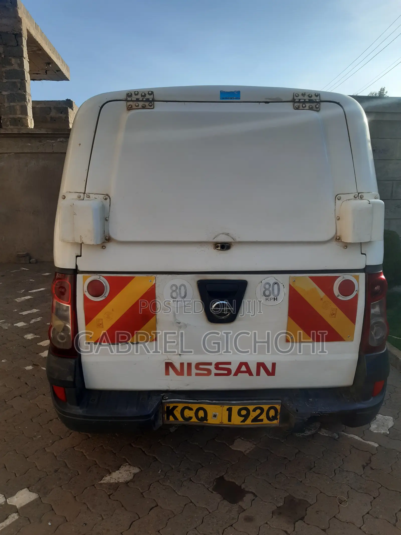 Nissan NP200 2012 Off white