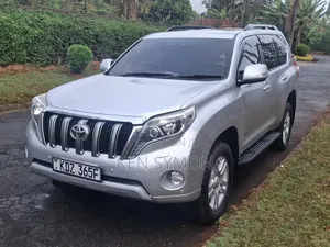 Toyota Land Cruiser Prado 3.0 TD 2012 Silver