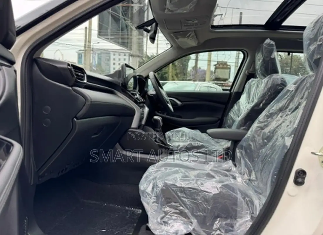New Toyota Urban Cruiser 2025 Pearl