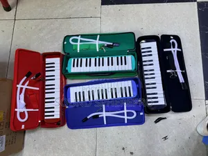 32 Keys Melodica