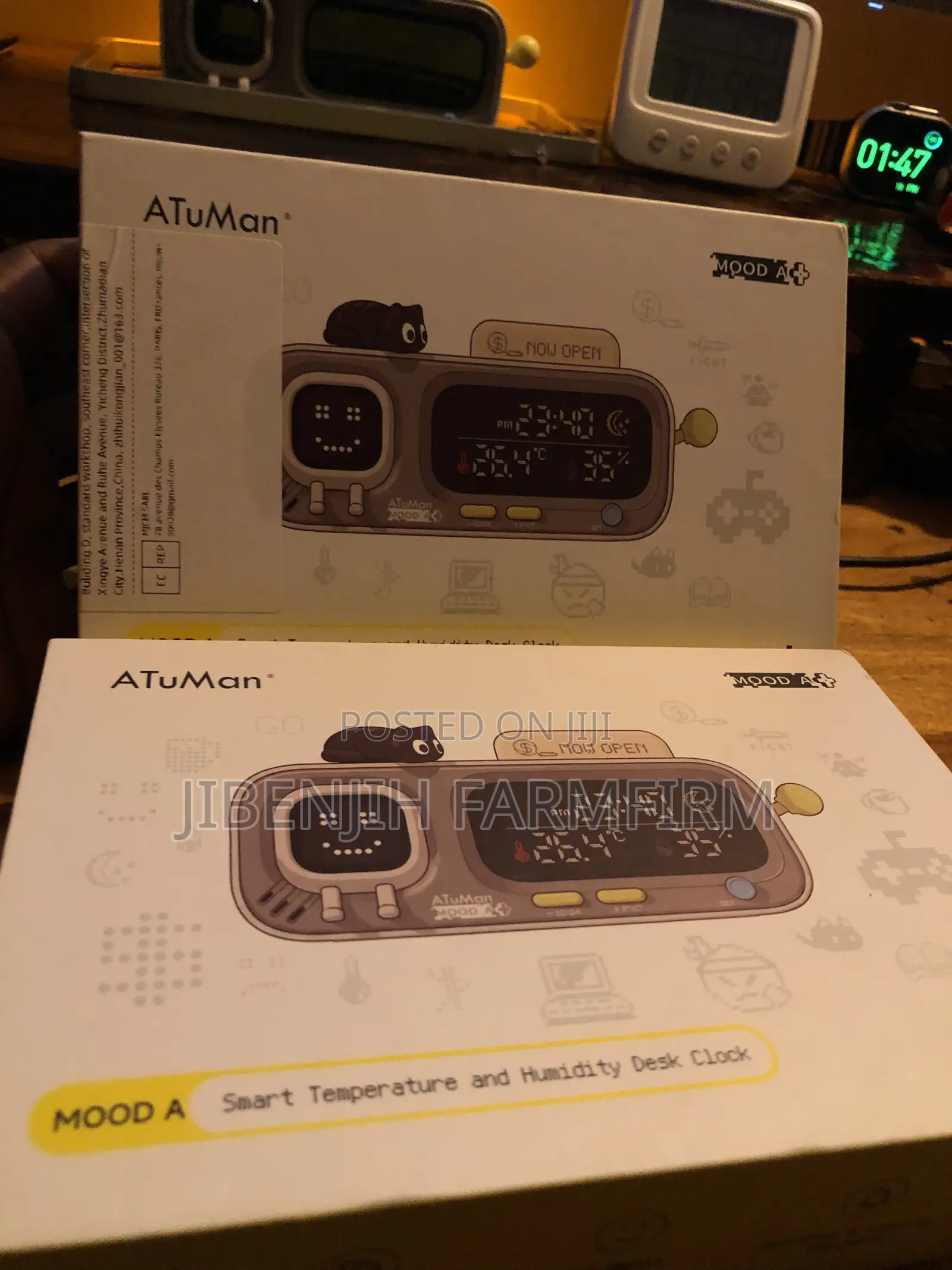 ATuMan Mood A+ Smart Temperature and Humidity Desk Clock