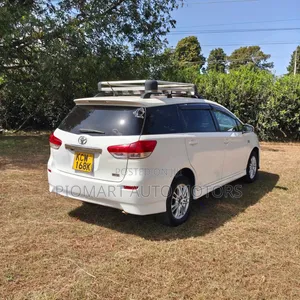 Toyota Wish 2013 White