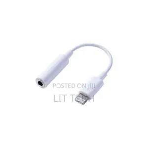 Apple Lightning to 3.5mm Headphone Jack Adapter