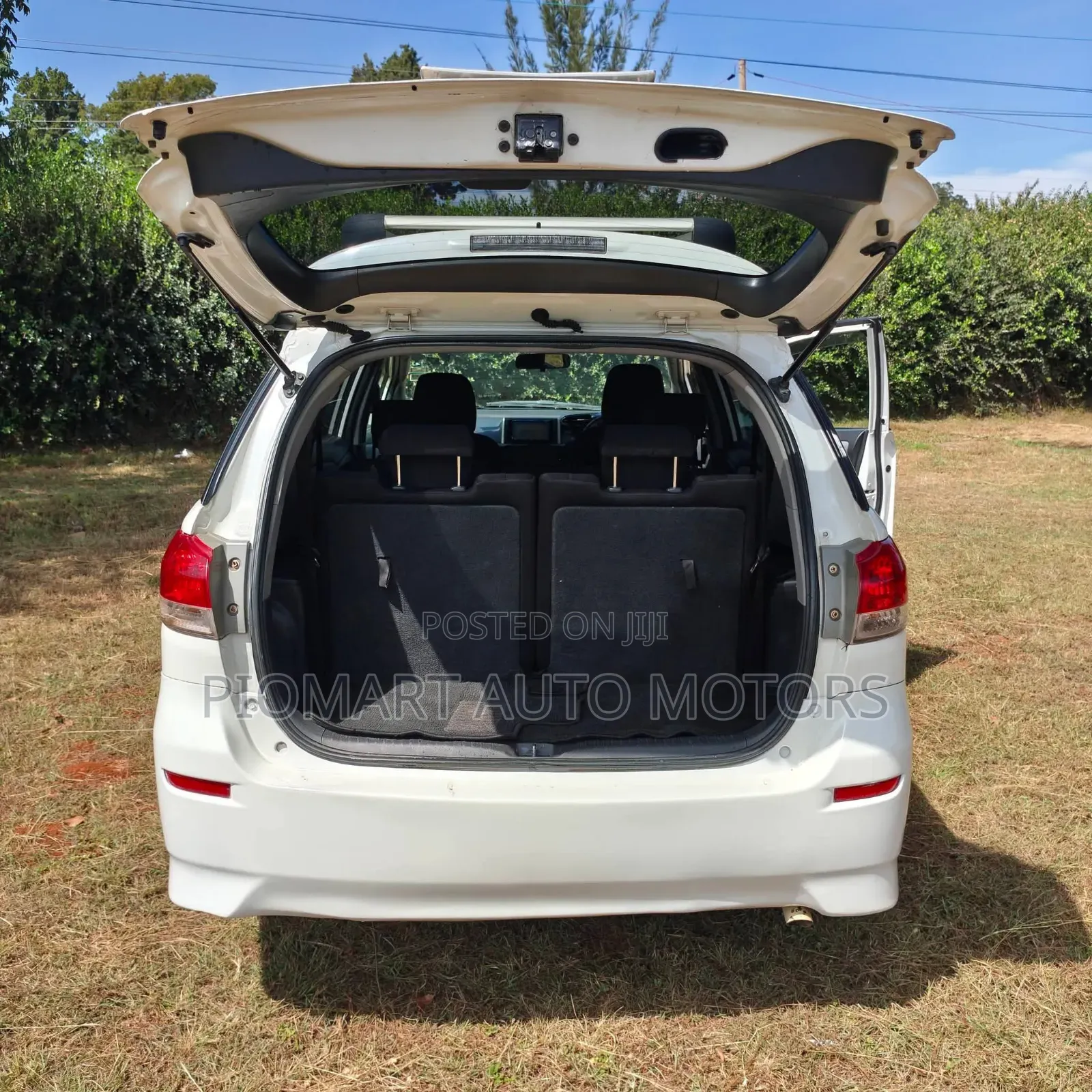 Toyota Wish 2013 White