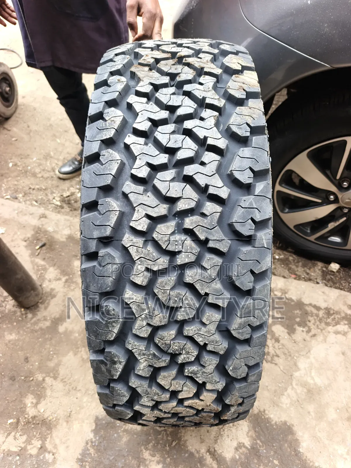 265/65r17 Maxxis