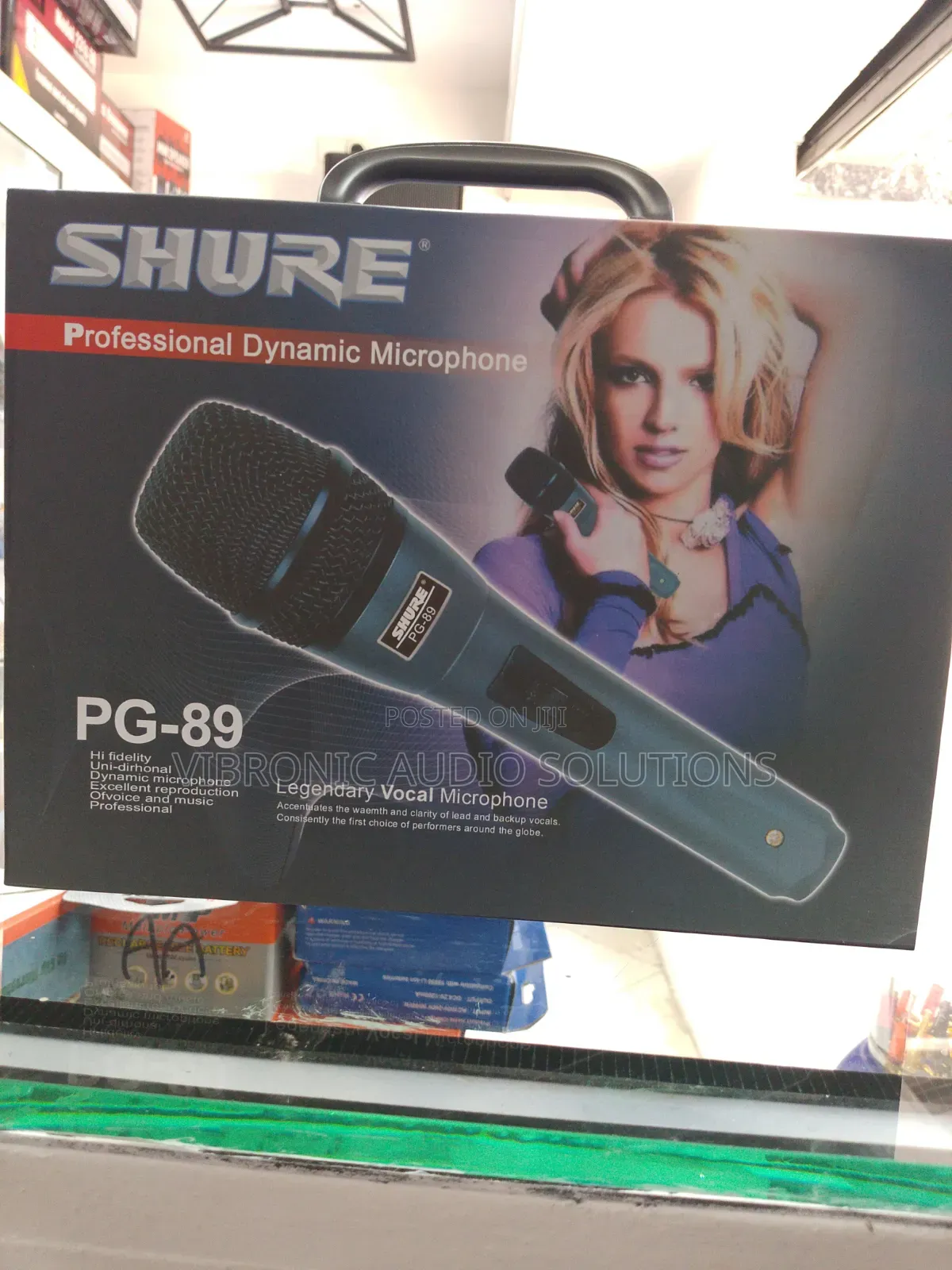 Professionl Dynamic Microphone