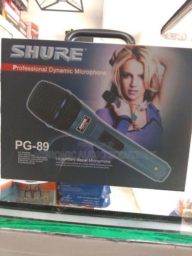 Professionl Dynamic Microphone - main view