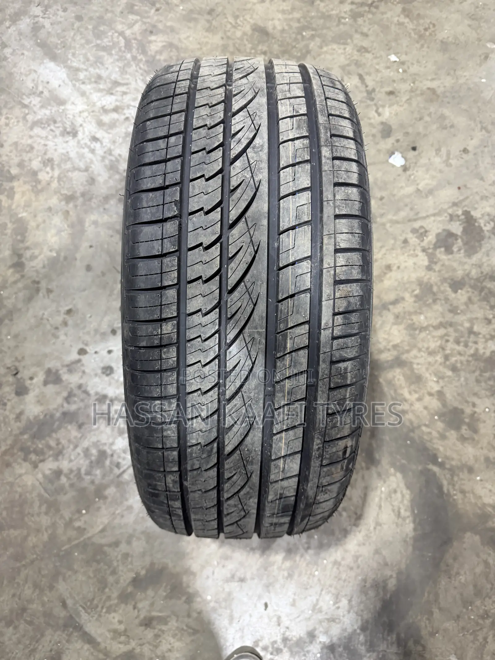 275/45r21 Doubleking Tyre
