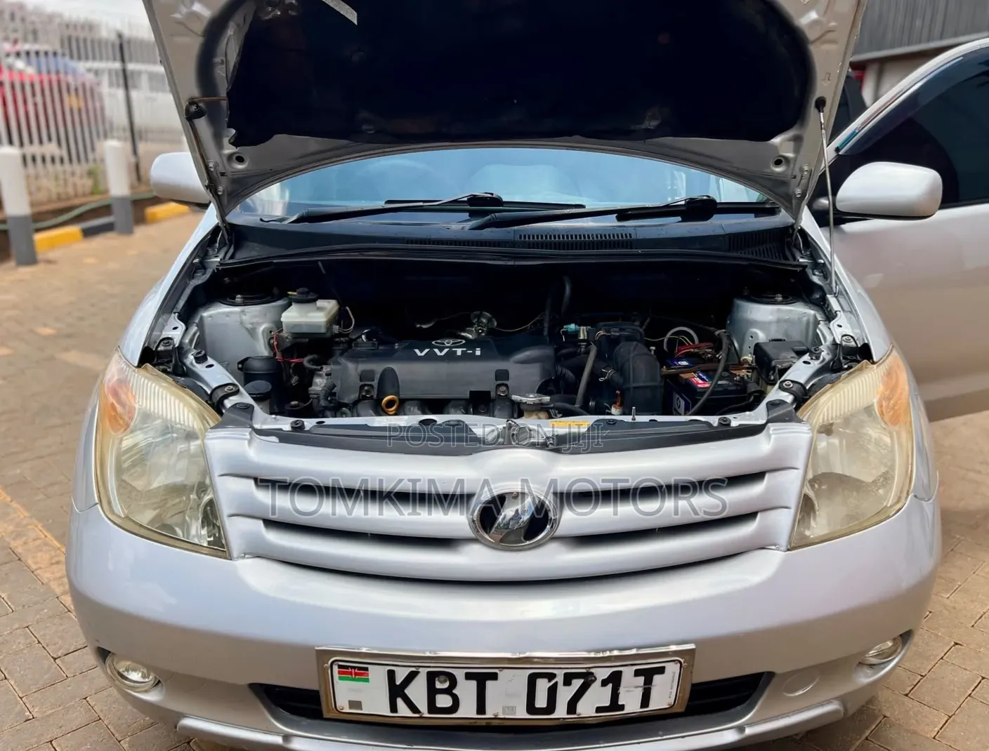 Toyota IST 2006 Silver