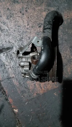 Premio 240 1zz Power Steering Pump