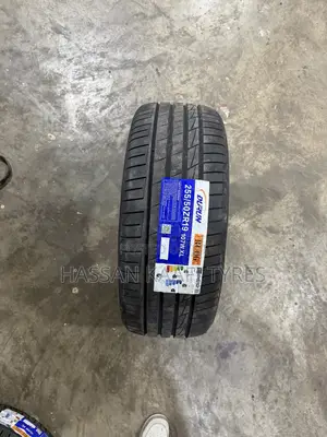 255/50r19 Durun Tyre