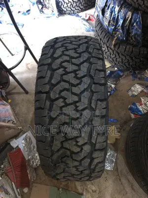 285/50r20 Comforser