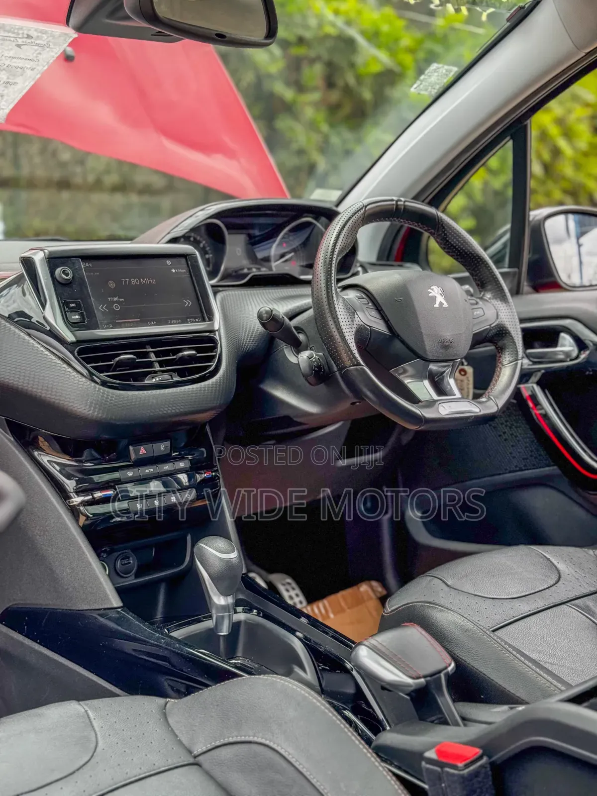 Peugeot 2008 2019 Red
