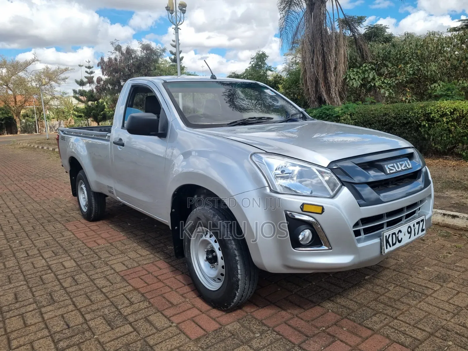 Isuzu D-MAX 2021 Silver