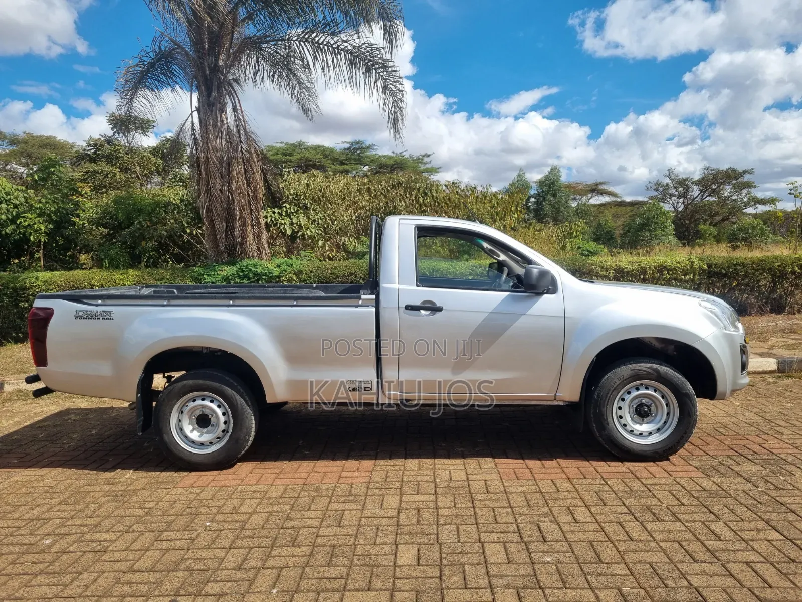 Isuzu D-MAX 2021 Silver