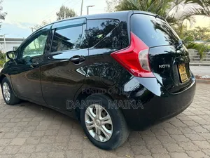 Nissan Note 2015 Black