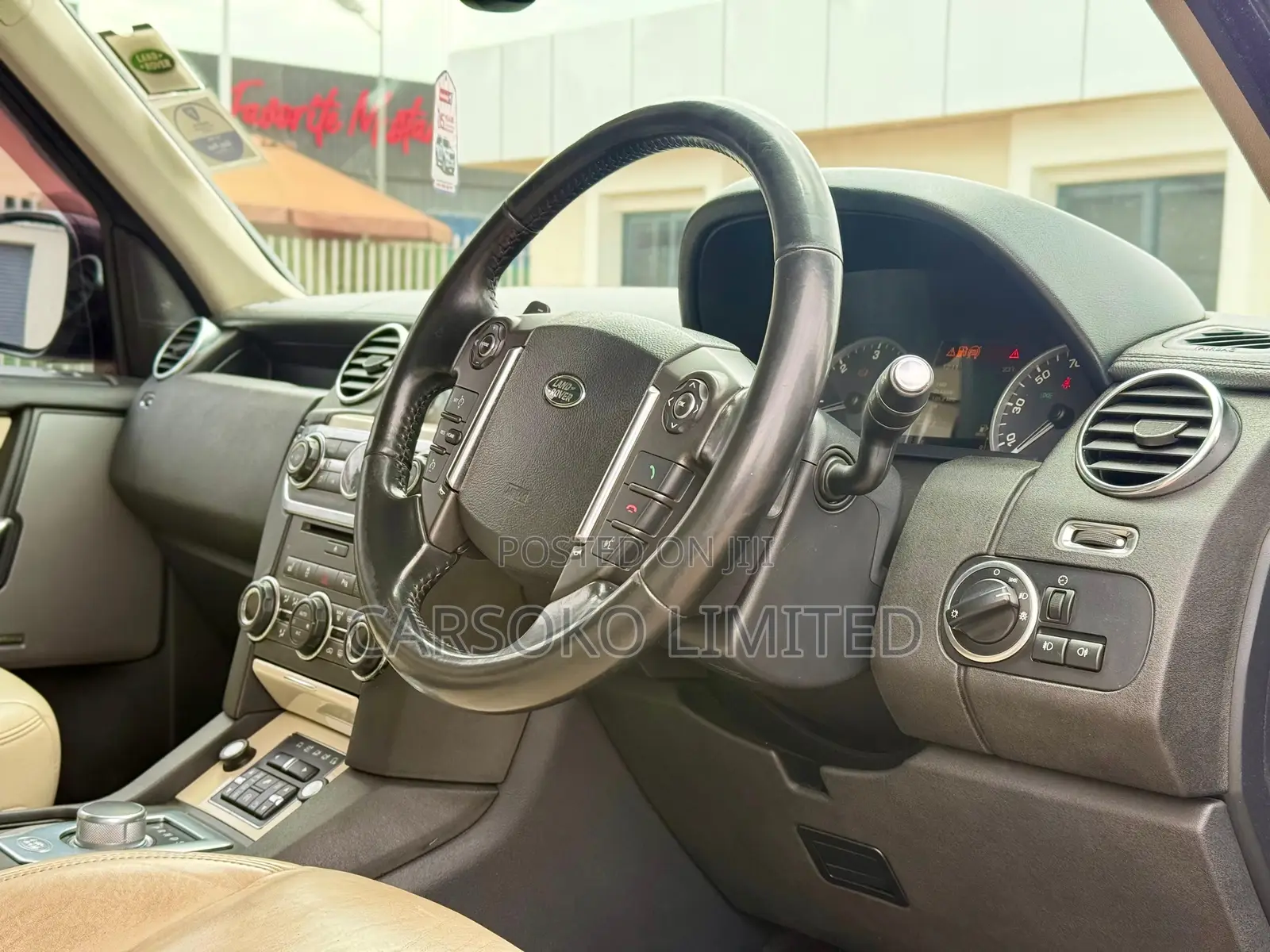 Land Rover Discovery 2015 Black