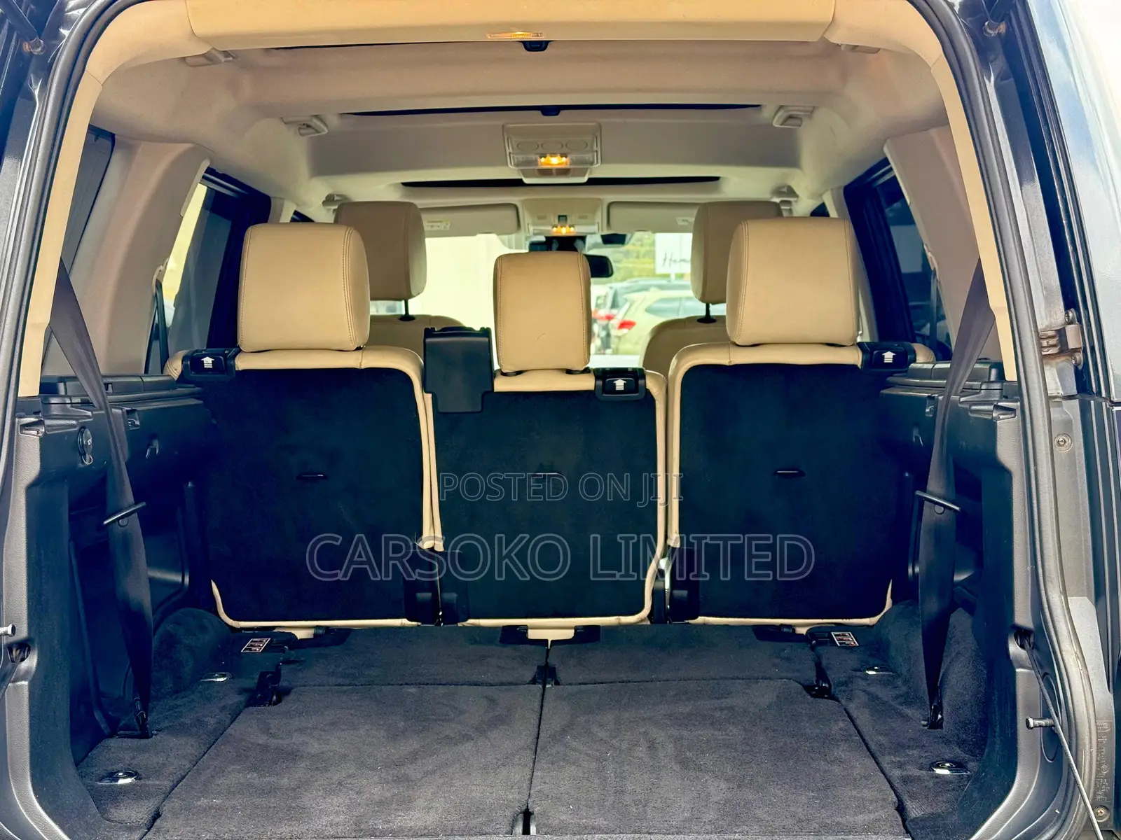 Land Rover Discovery 2015 Black