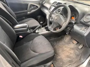 Toyota RAV4 2006 Silver