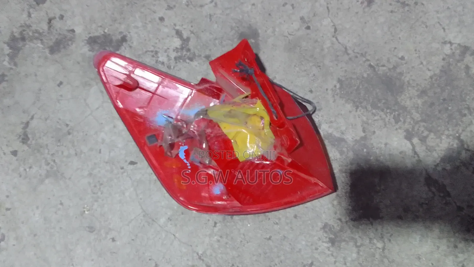 Caldina Chopper Taillight