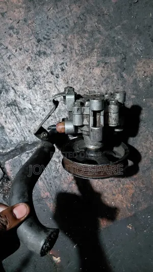 Nissan Navara Yd25 Steering Pump