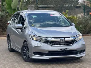 Honda Fit Shuttle 1.5 Hybrid 2WD 2020 Silver