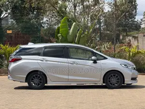 Honda Fit Shuttle 1.5 Hybrid 2WD 2020 Silver