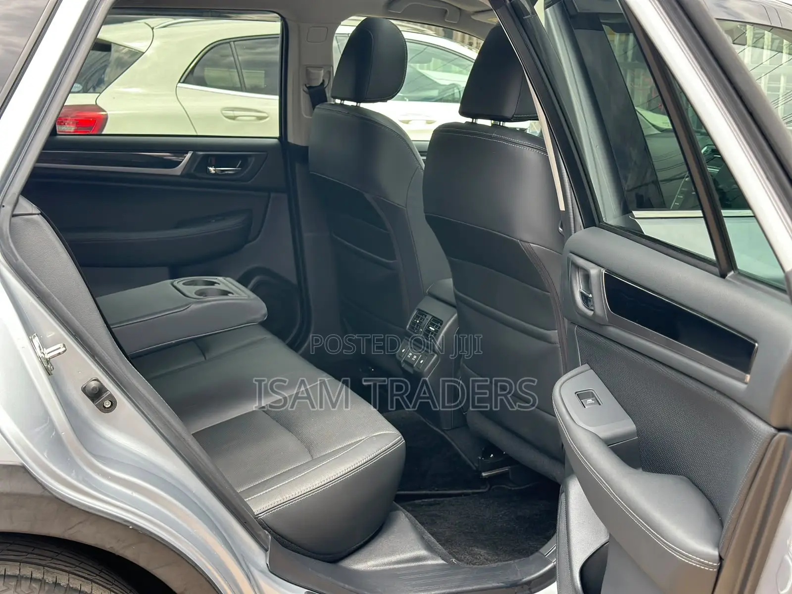 Subaru Outback 2.5i Premium AWD 2019 Silver