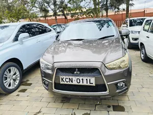 Mitsubishi RVR 2010 Gray